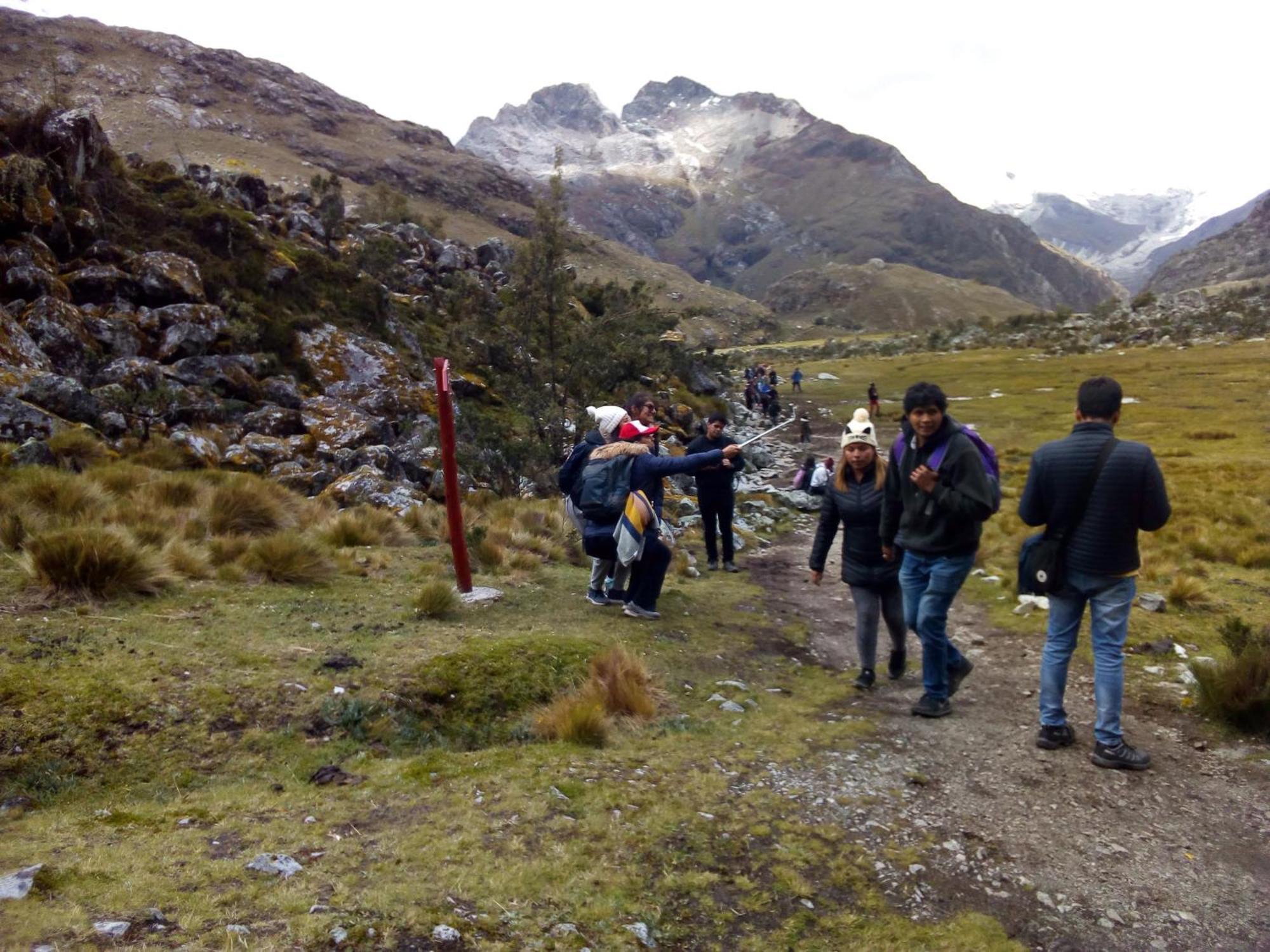 לינה וארוחת בוקר Amazing Huaraz מראה חיצוני תמונה